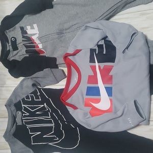 Baby boys nike lot size 6-9